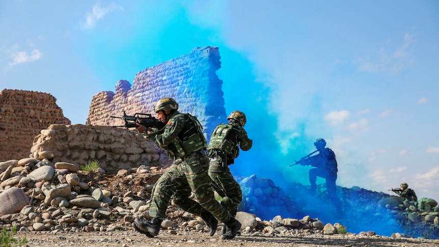 Soldiers of the Chinese People's Liberation Army take part in combat training.