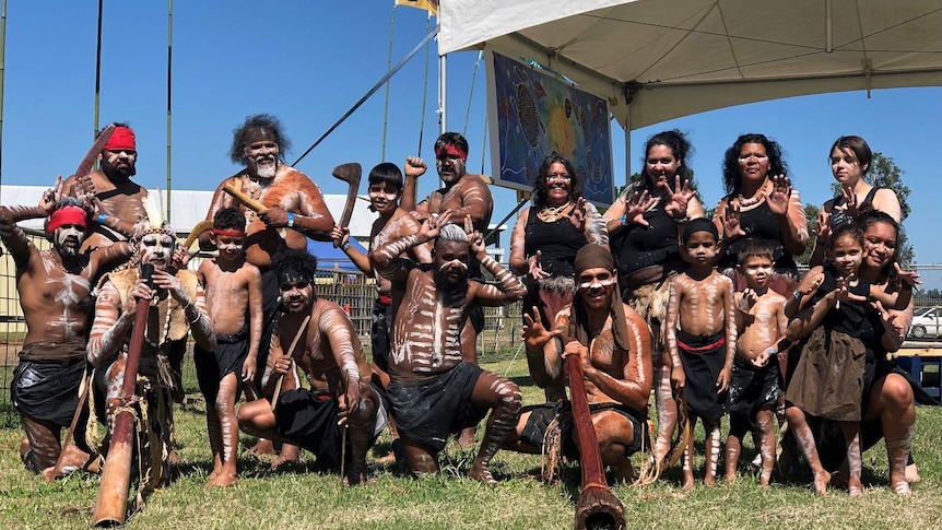 Wangan and Jangalingu dancers.