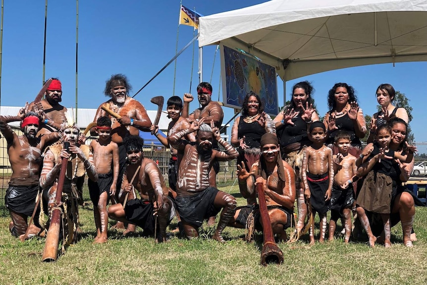 Wangan and Jangalingu dancers.