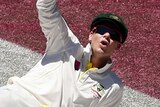 Steve Smith points to Spidercam