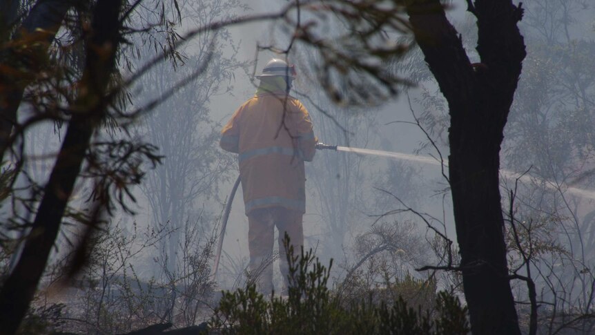 Fire mop up begins as WA blaze contained
