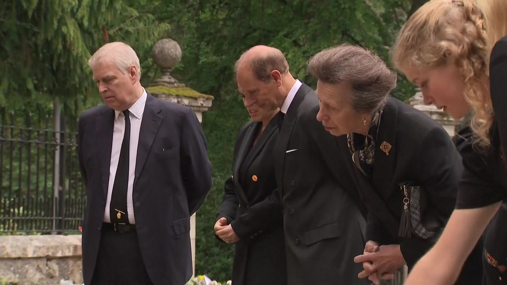 Play Video. Duration: 1 minute 