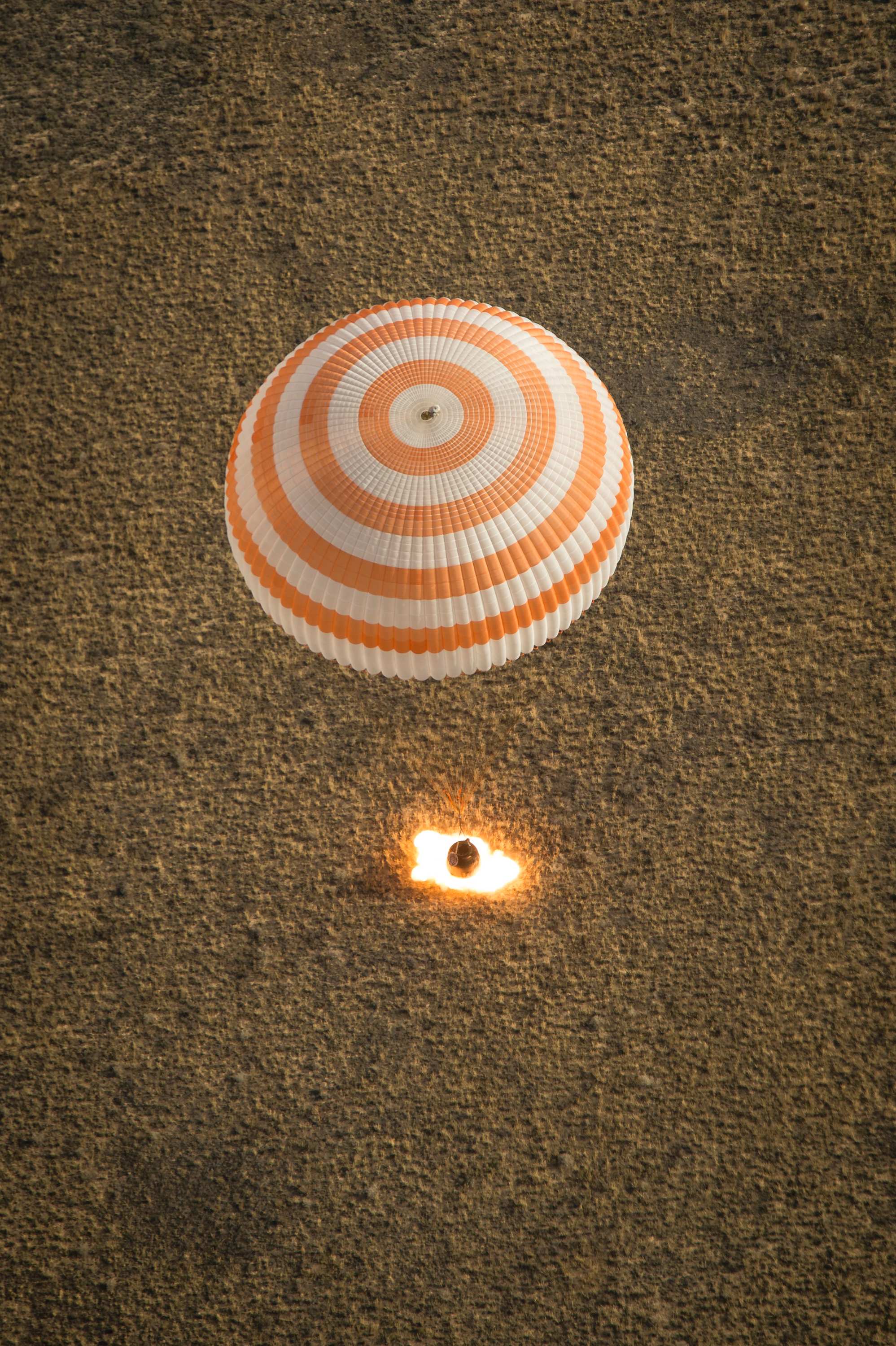 Astronauts Return To Earth After International Space Station Mission ...