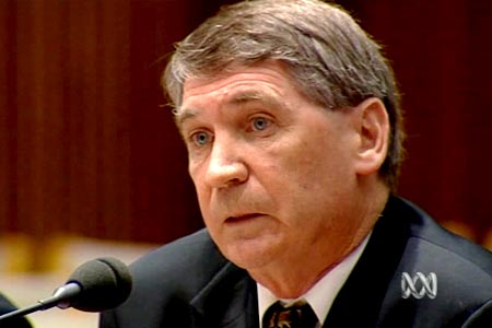 Former spy boss resigns from antisemitism royal commission