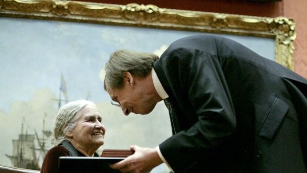 Doris Lessing receives her Nobel Prize for Literature.