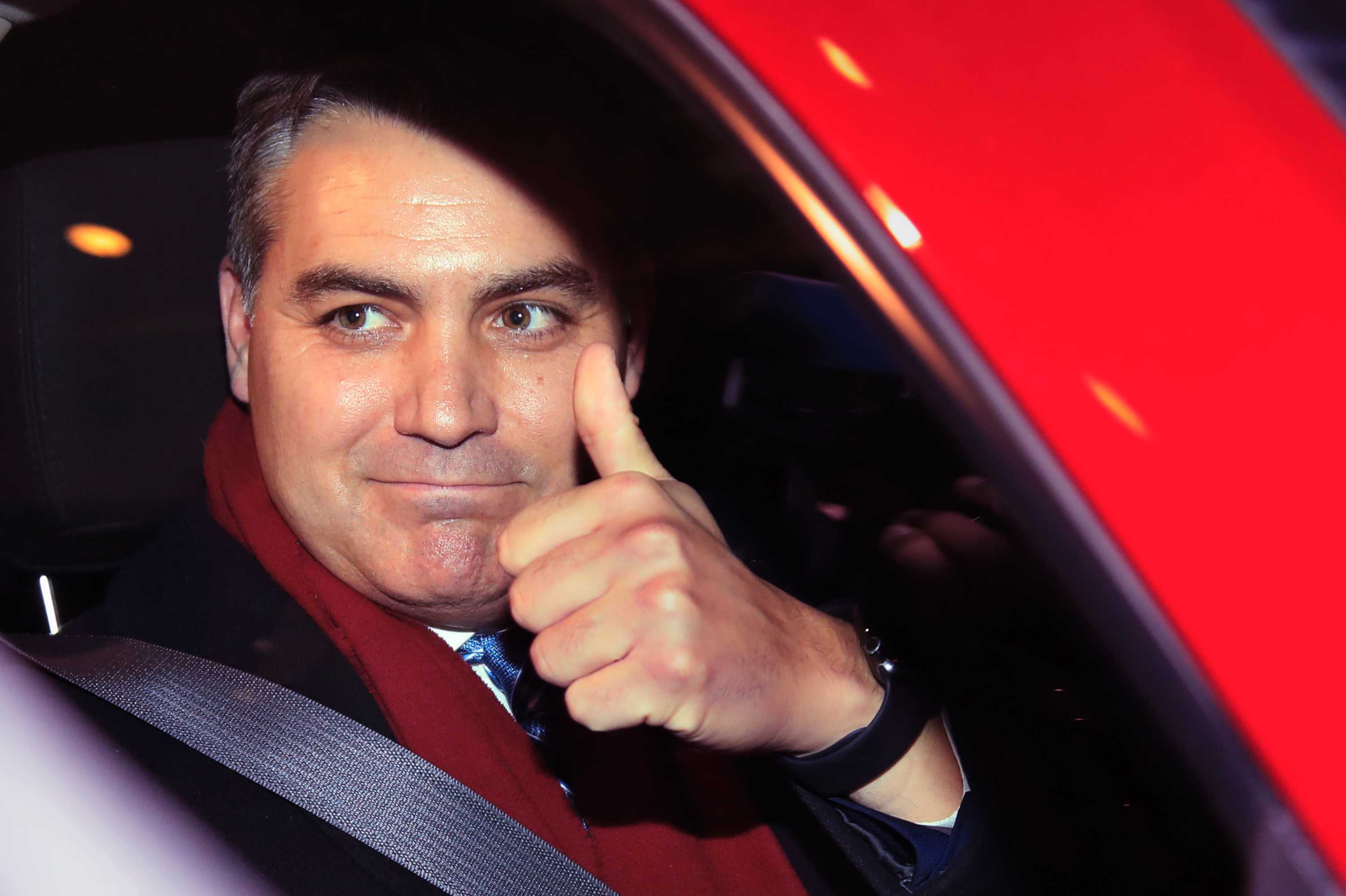 Donald Trump Vs Jim Acosta Cnn Wins Temporary Legal Victory Against White House Ban Abc News