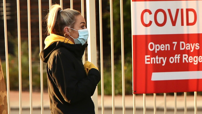 Perth and Peel plunged into lockdown after another local coronavirus case detected