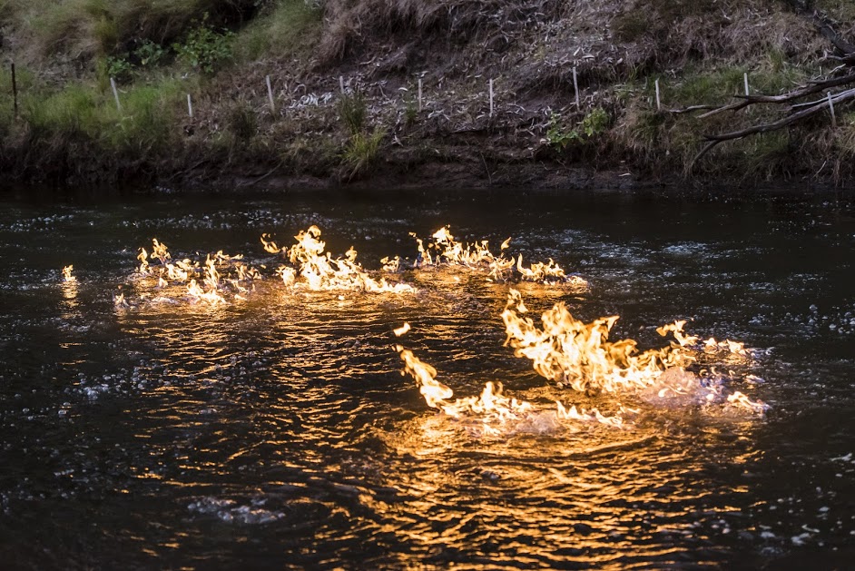 Condamine River set on fire after Greens MP lights bubbling methane gas