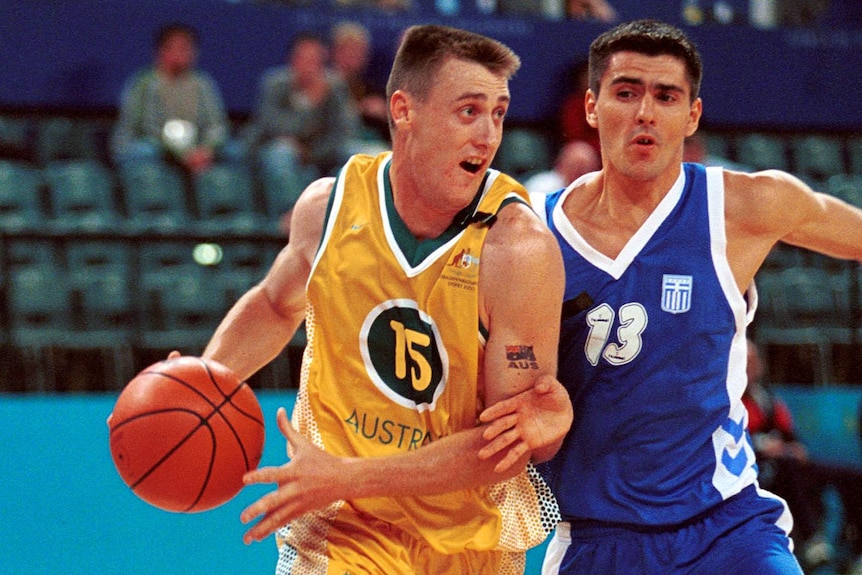 Australian Paralympic basketballer Bradley Lee competes in the Sydney 2000 Games.