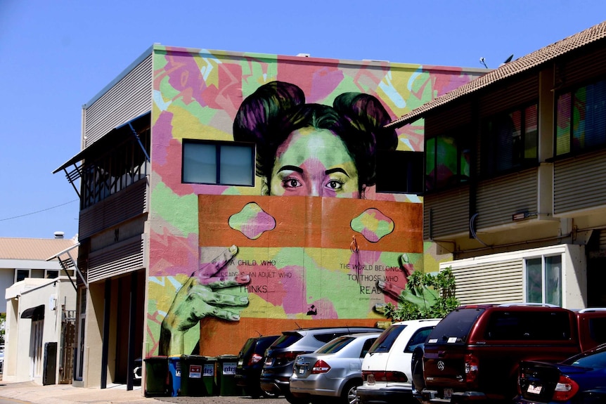 A mural painted by Miss Polly in Darwin.