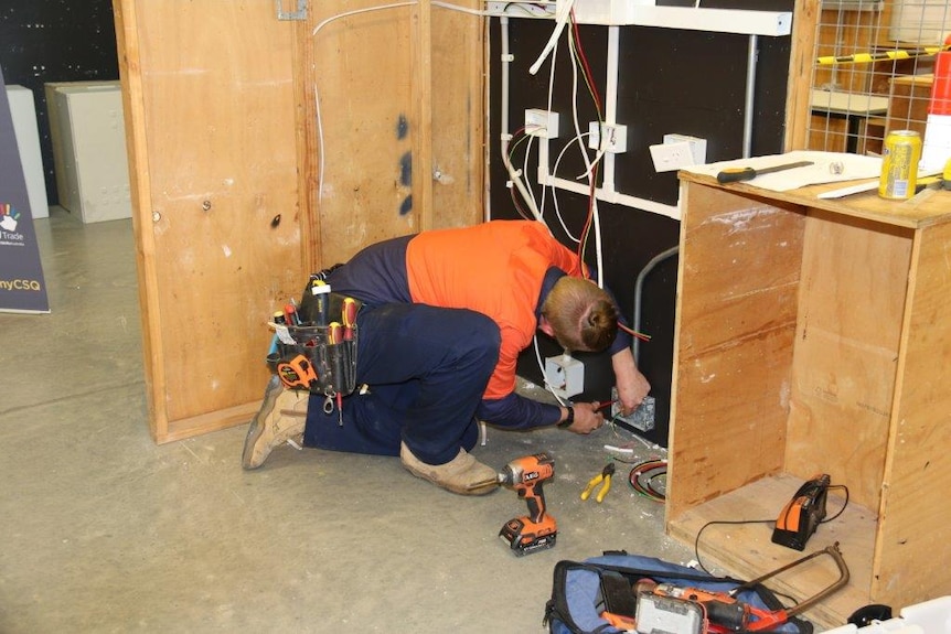 Electrician competition
