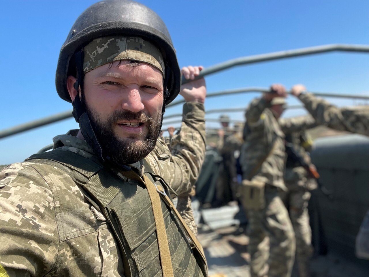 Ukrainian army officer Oleksiy Storozhuk whose family fled to australia while he stayed back to fight
