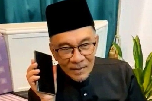 Anwar telpon