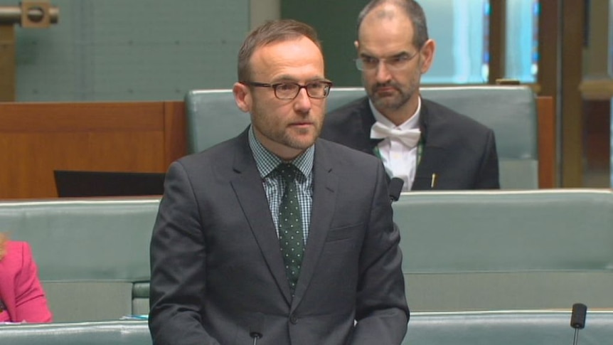 Adam Bandt confronts PM on plebiscite