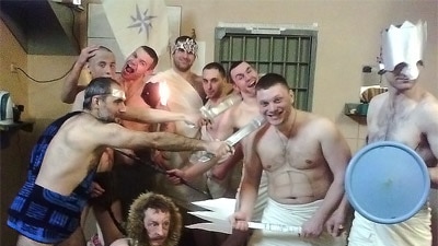 A leaked photo of Russian prisoners celebrating the birthday of crime figure Anton Kuznetsov.
