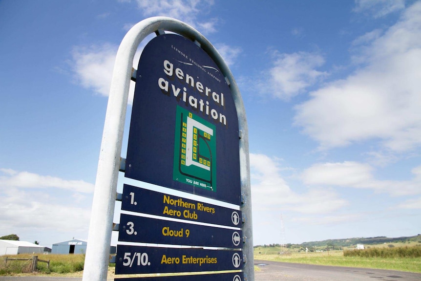 Sign stating Lismore Regional Airport, General Aviation.