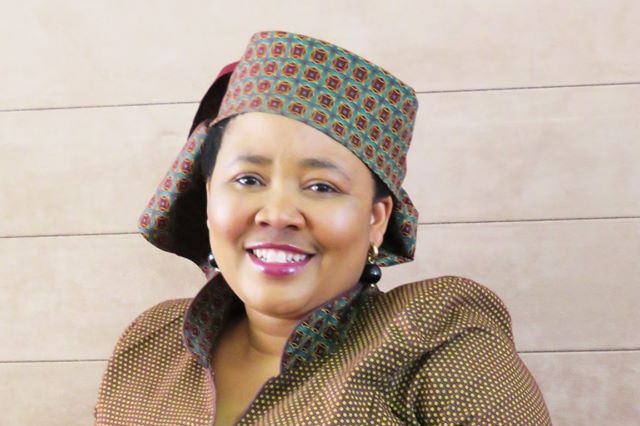 A portrait photo of first lady Thabane against a white background.