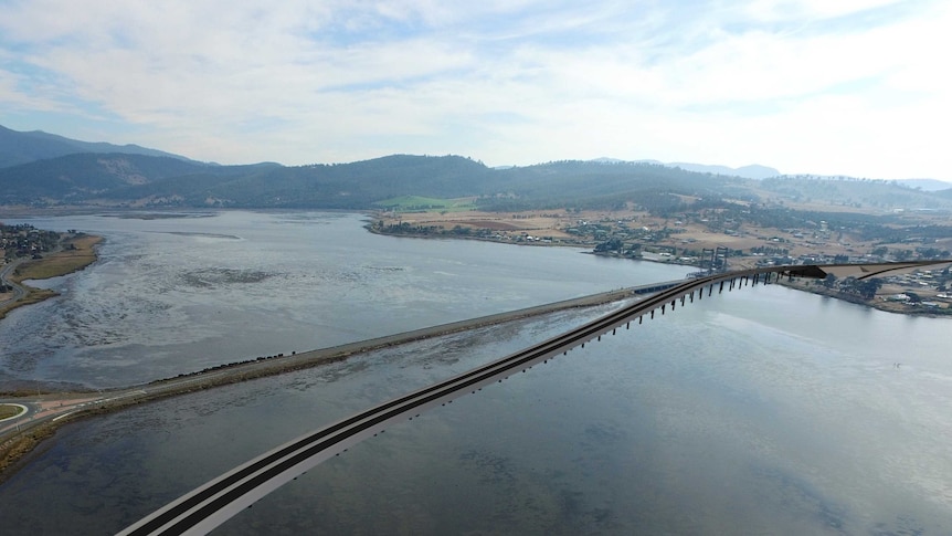 Existing Bridgewater Bridge next to artist's concept of new bridge