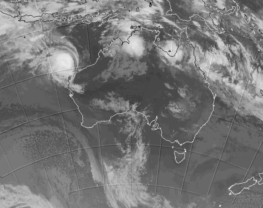 WA communities on cyclone watch - ABC News