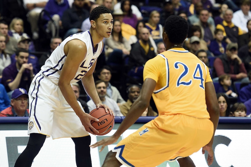 Ben Simmons playing for LSU against McNeese State