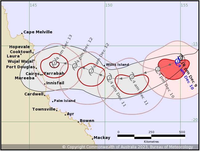 A map shows the path of a cyclone heading towards the north Queensland coast