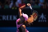 Serena Williams beats Daniela Hantuchova