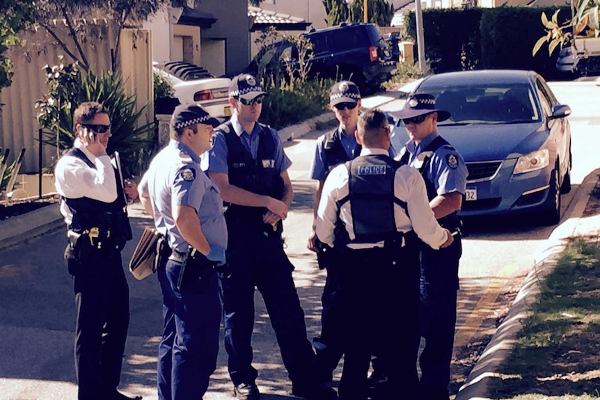 WA police investigate a shooting at Knave Lane in Doubleview 22 February 2015
