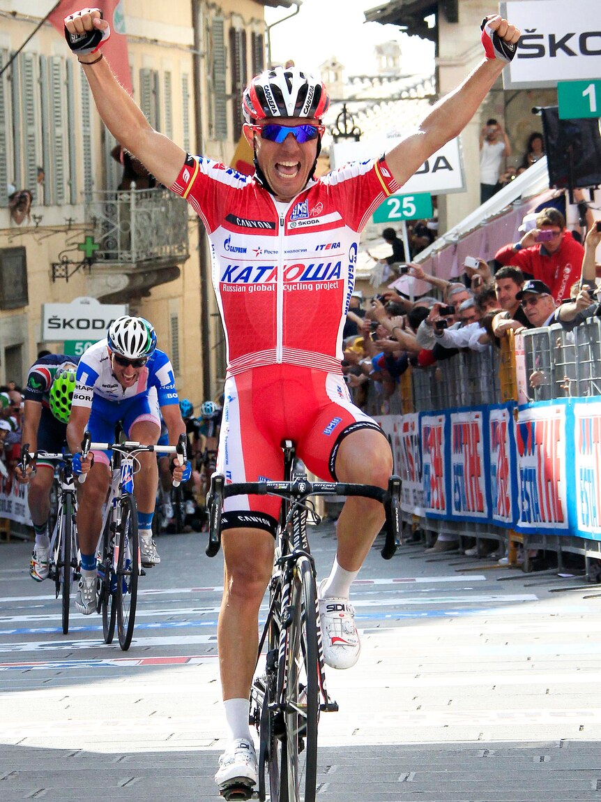 Joaquim Rodriguez wins the 186-km 10th stage of the Giro d'Italia.