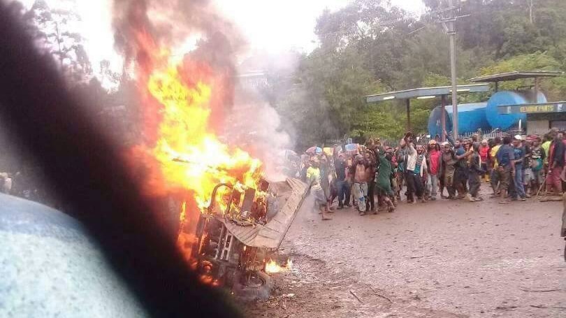 Property belonging to PNG's PM burning in Mendi, in the Southern Highlands.