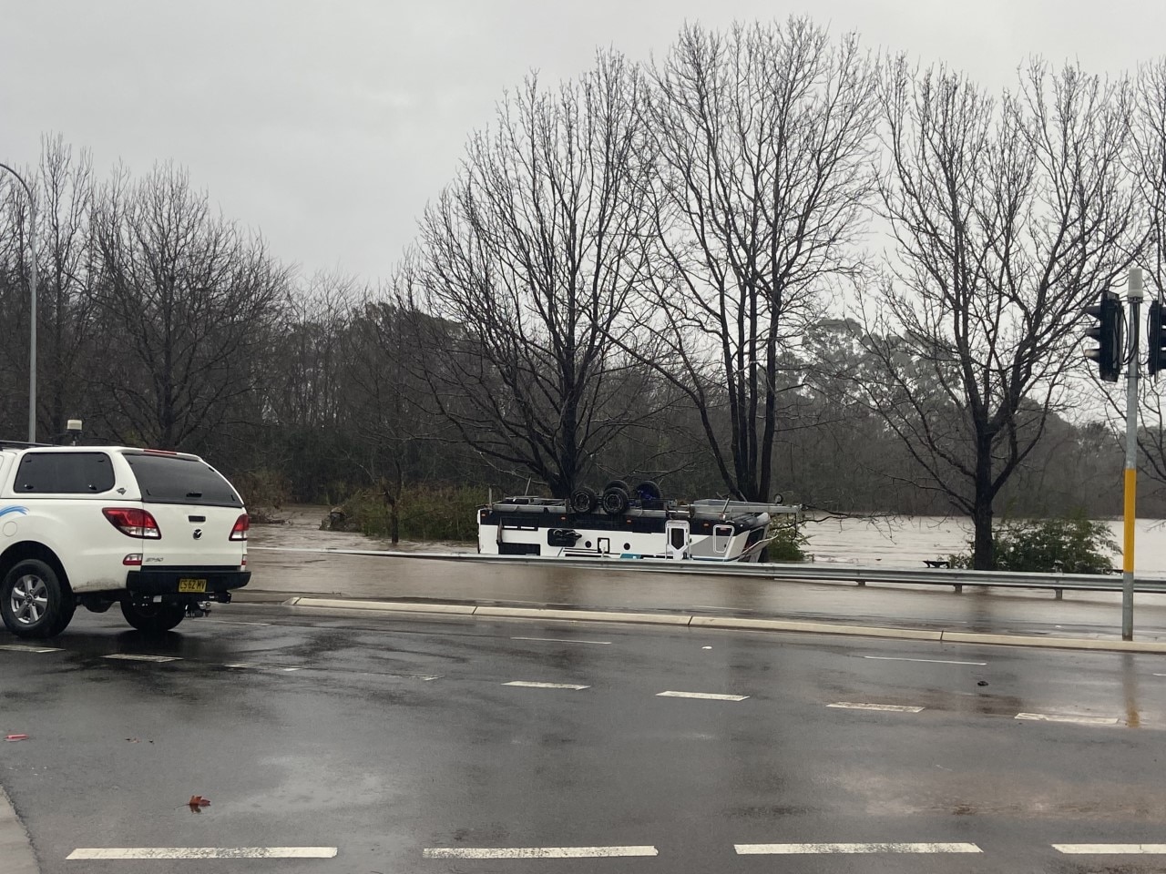 NSW SES Deals With 3,900 Calls For Help As Wild Weather, Flooding Hit ...