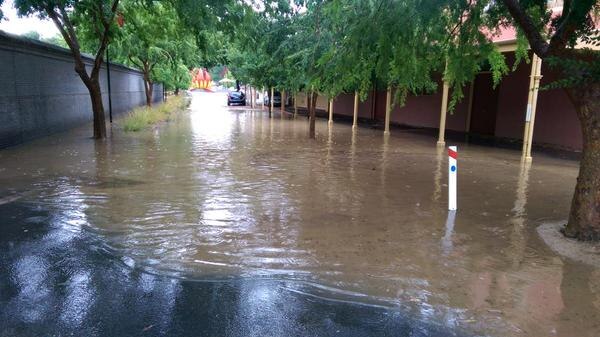 Bendigo's Chinese precinct hit by flash flooding.