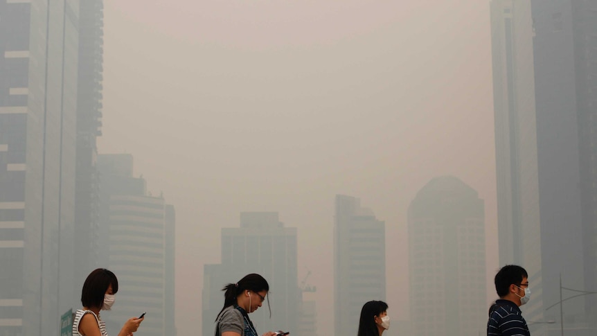 Singapore smog 2
