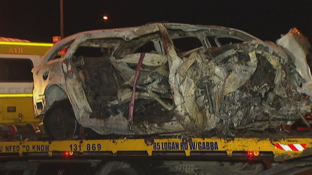 Driver dies after car crashes into trees, bursts into flames at ...
