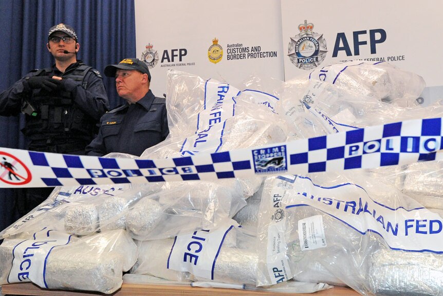 Australian Federal Police (AFP) guard US$525 worth of drugs