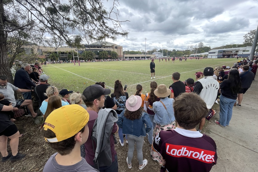 Fans around the edges of the field at Broncos training