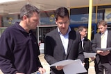 Business owner Pete Mitchell and Zed Seselja discuss the Liberals' Erindale plans.