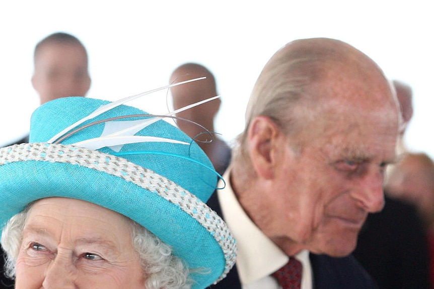 Queen Elizabeth II and Prince Philip at a Guinness bar