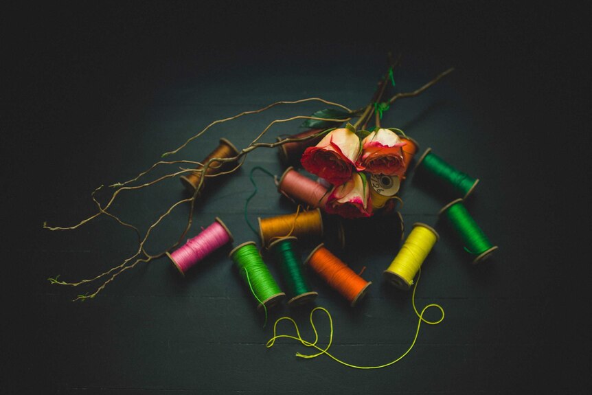 Sewing thread and flowers