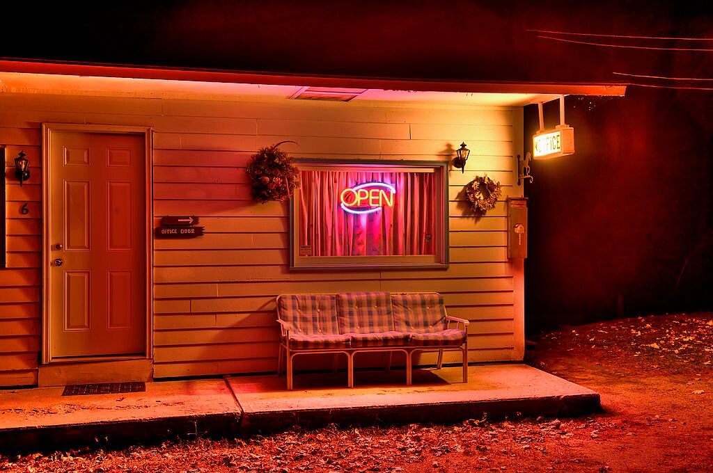 neon motel
