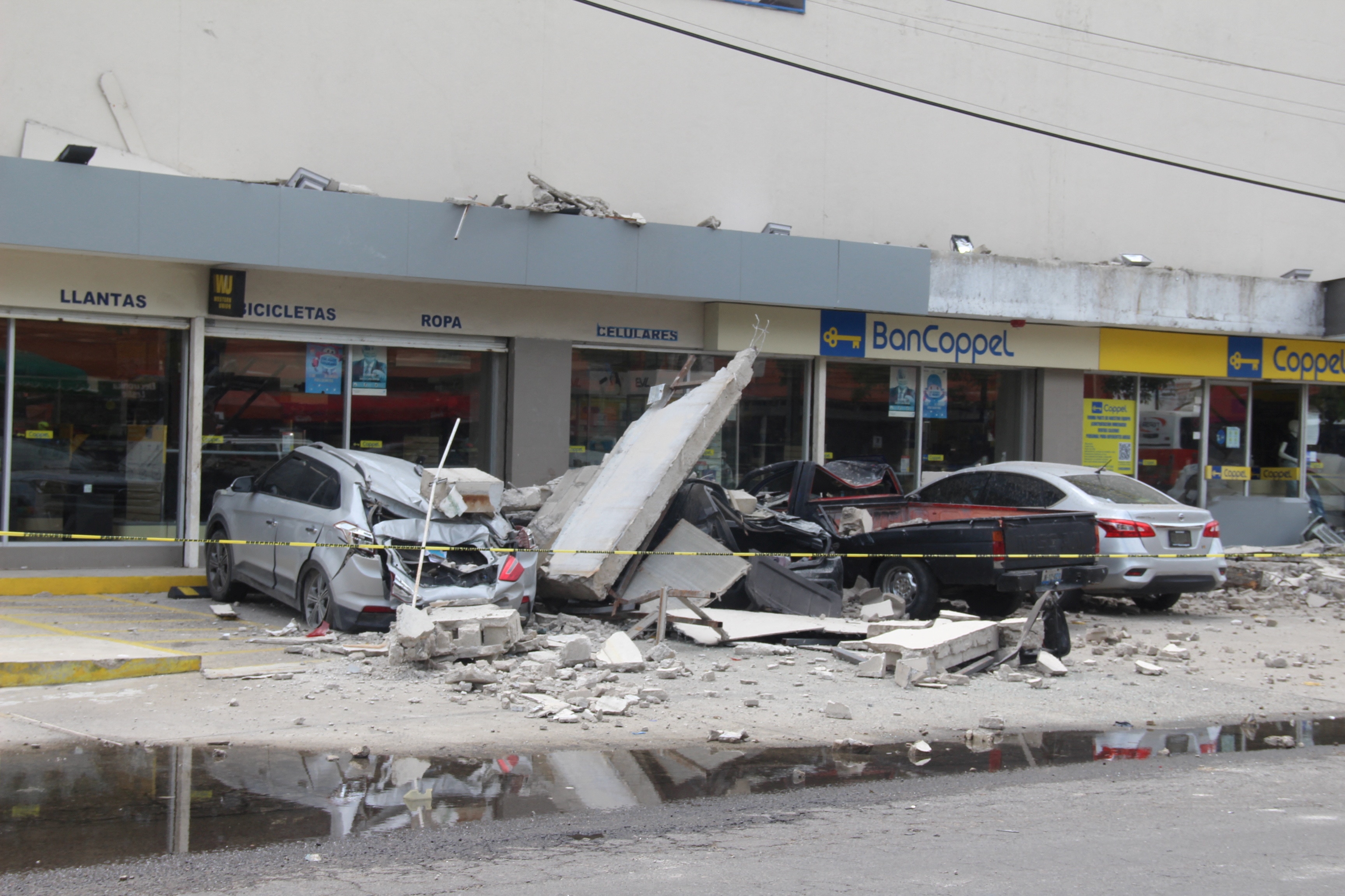 Deadly Magnitude-7.6 Earthquake Shakes Mexico On The Anniversary Of Two ...