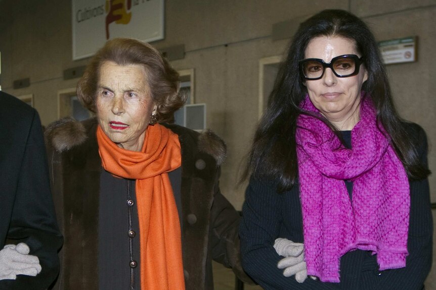 Liliane Bettencourt and her daughter Francoise Bettencourt Meyers arrive for the L'Oreal-UNESCO prize.