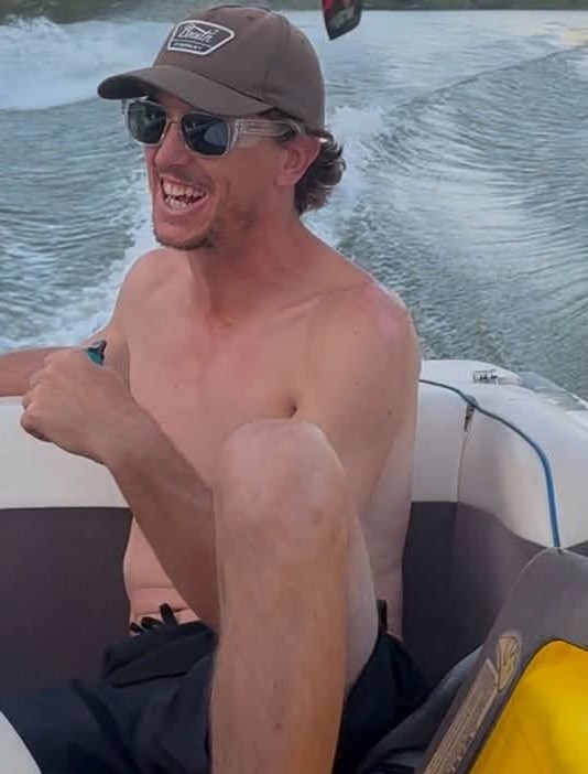 Search for missing Murray River man after cries for help heard