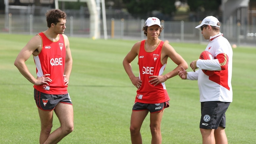 Sydney Swans recruit Oliver Florent in training