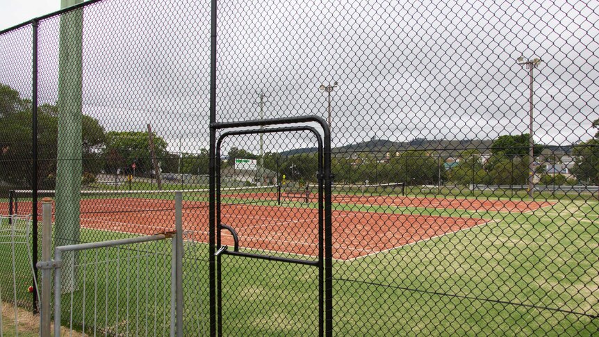 New fences surround the Dungog tennis courts in April 2016.