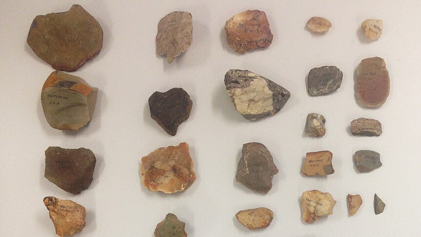 Aboriginal Heritage Experts Probe Origin Reported Sale Of Stone Items