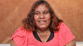 Indigenous artist wins Waterhouse art prize - ABC News