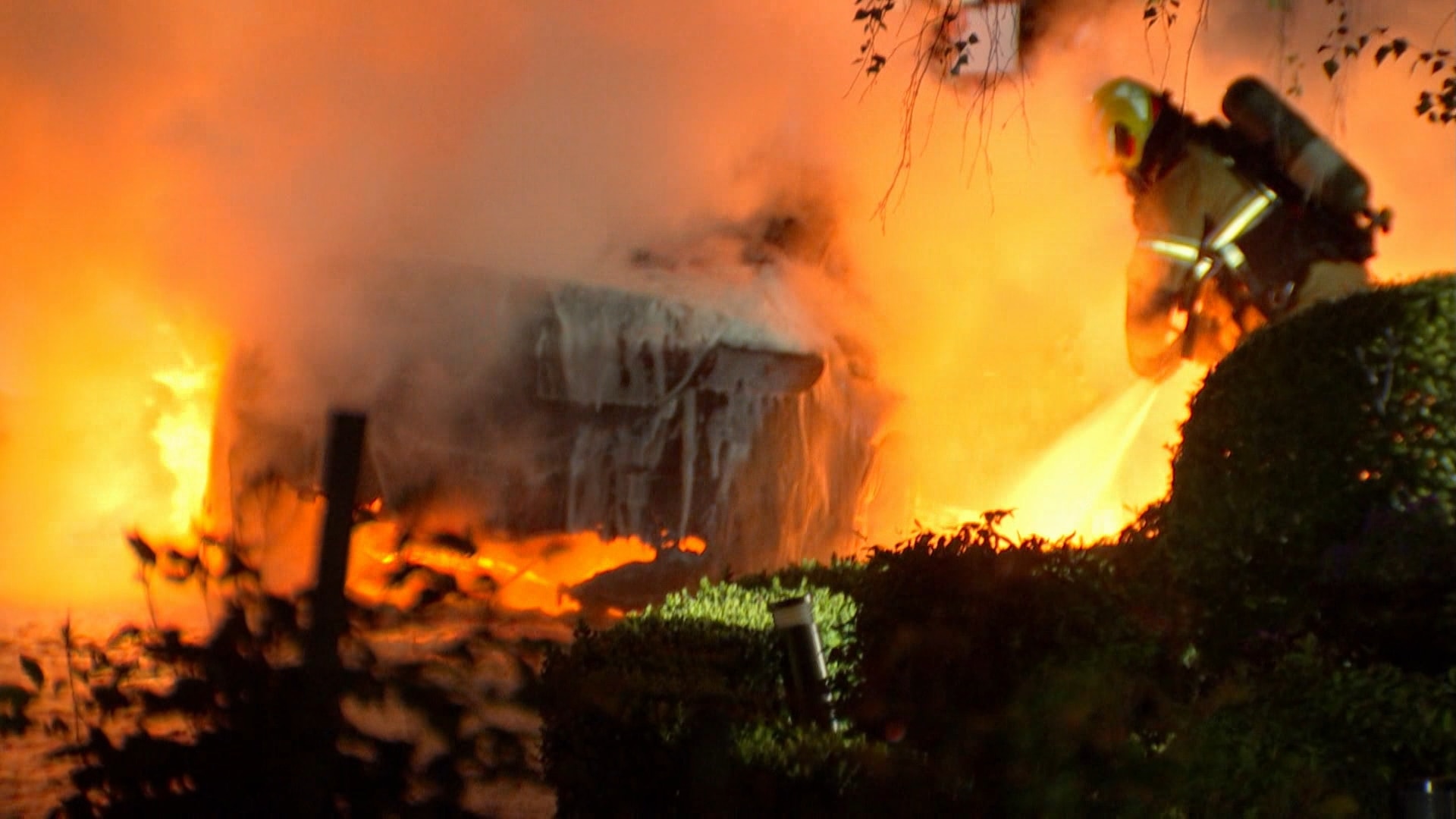 Car destroyed in another suburban firebombing in Melbourne's north-west