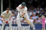 Smith valiantly attempted to bat South Africa to a draw with a broken hand.