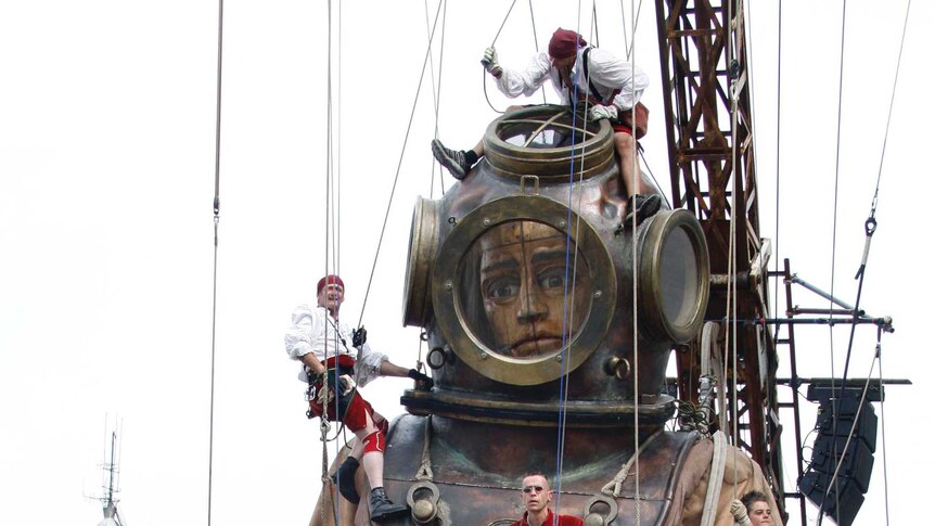 The diver character created by Royal de Luxe on the streets of Anvers in 2010.