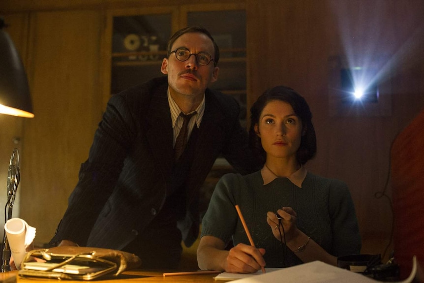 Gemma Arterton plays Catrin Cole, and Sam Claflin plays Tom Buckley in British film Their Finest.